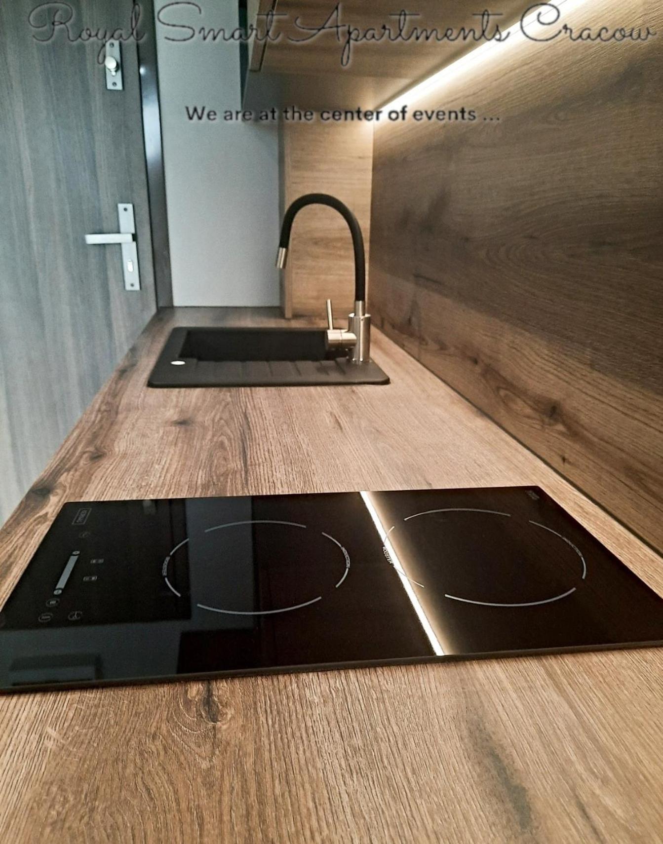 Royal Smart Apartments Cracow Krakow Bagian luar foto